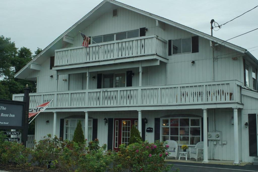 Wells Hotel | The Beach Rose Inn