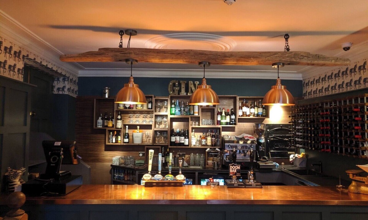 Wareham Hotel | The Bear Hotel