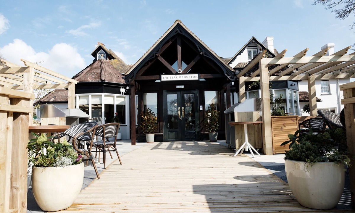 Burton Hotel | The Bear of Burton