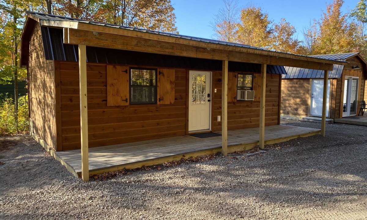 Elmira Cabin | The Bear Trap