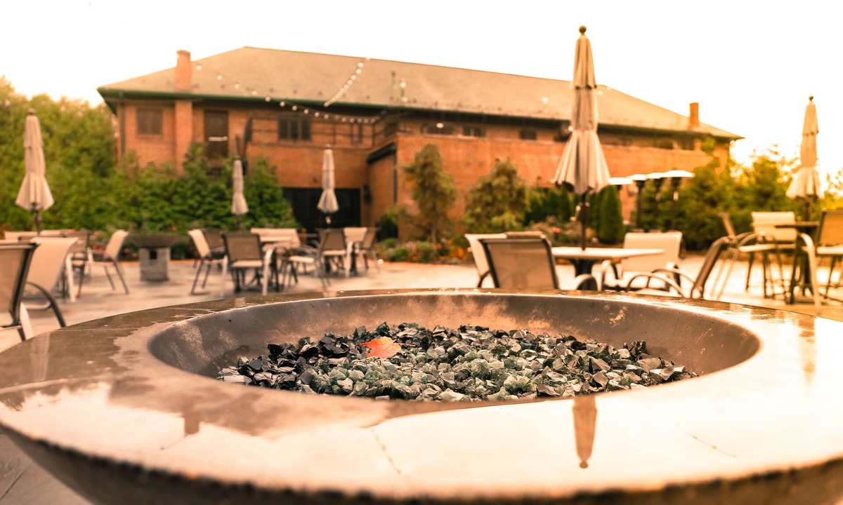 Dallas Hotel | The Beaumont Inn