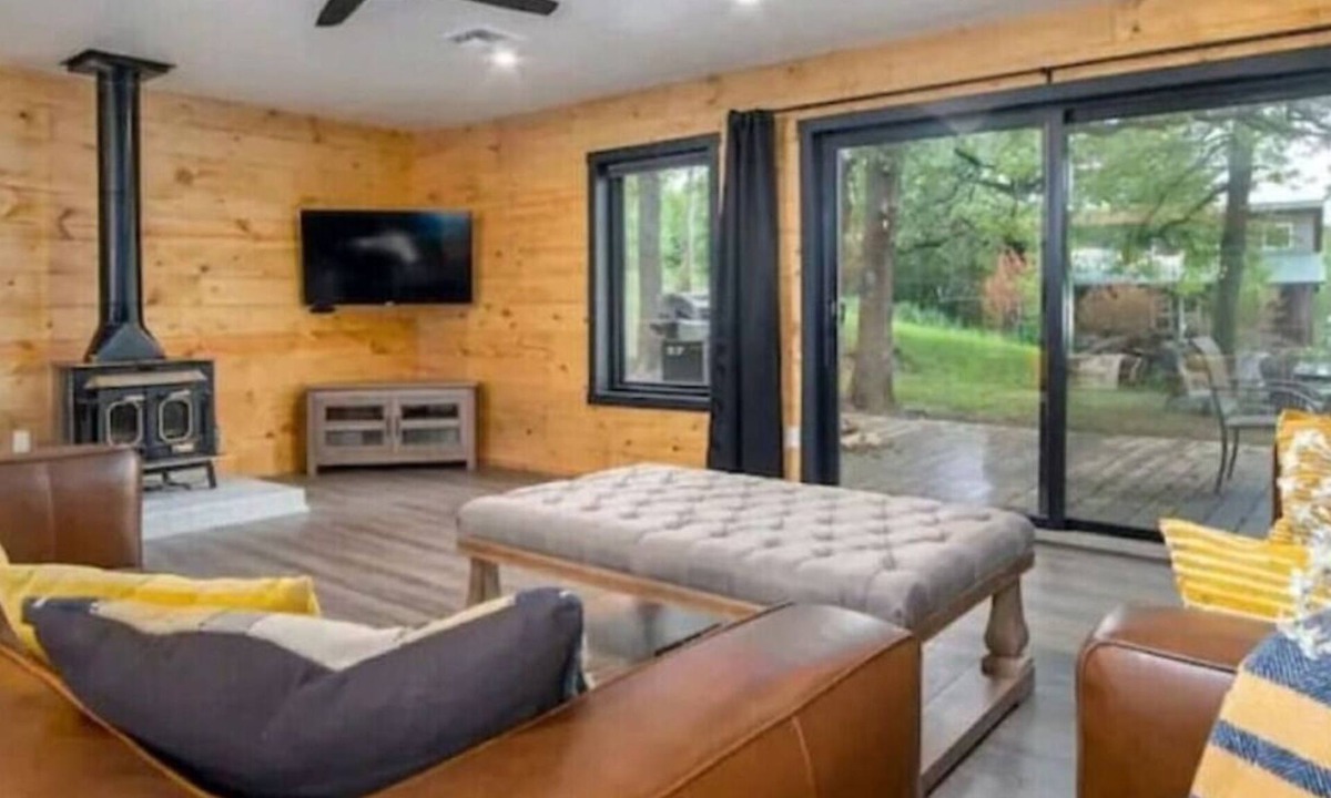 Sulphur Cabin | The Beavertree Lodge