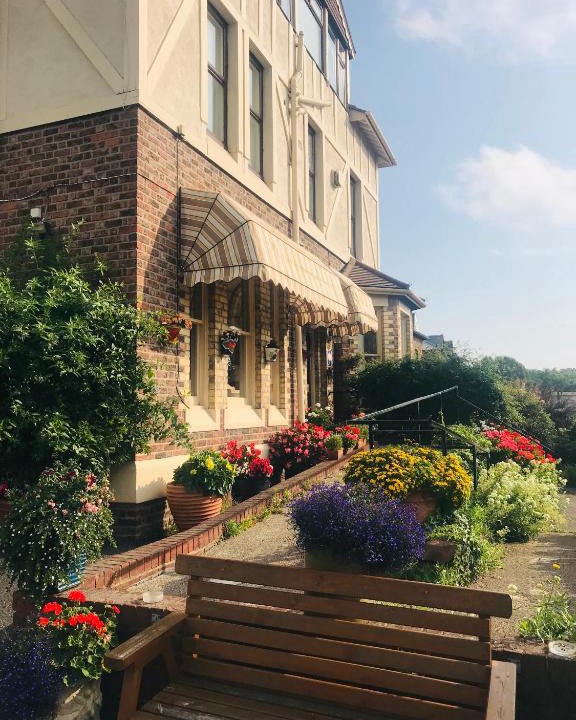 Bebington Bed & Breakfast | The Bebington