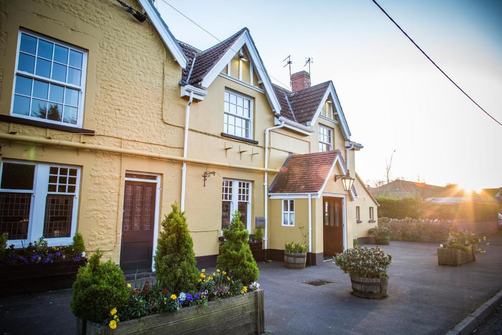 Chipping Sodbury Hotel | The Bell at Old Sodbury