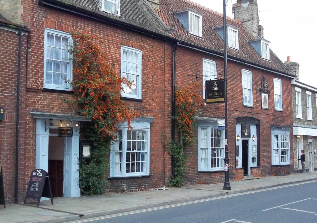 Mildenhall Hotel | The Bell Hotel