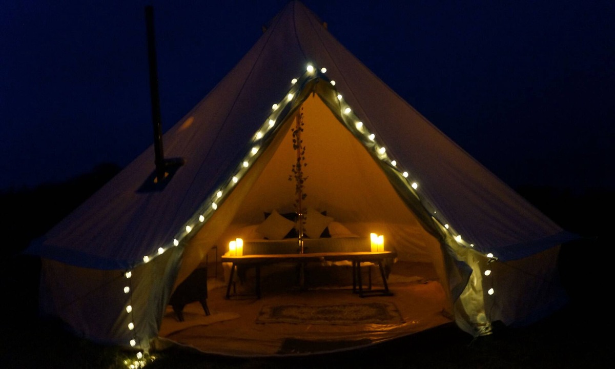 Hartburn RV Rental | The Bells Glamping