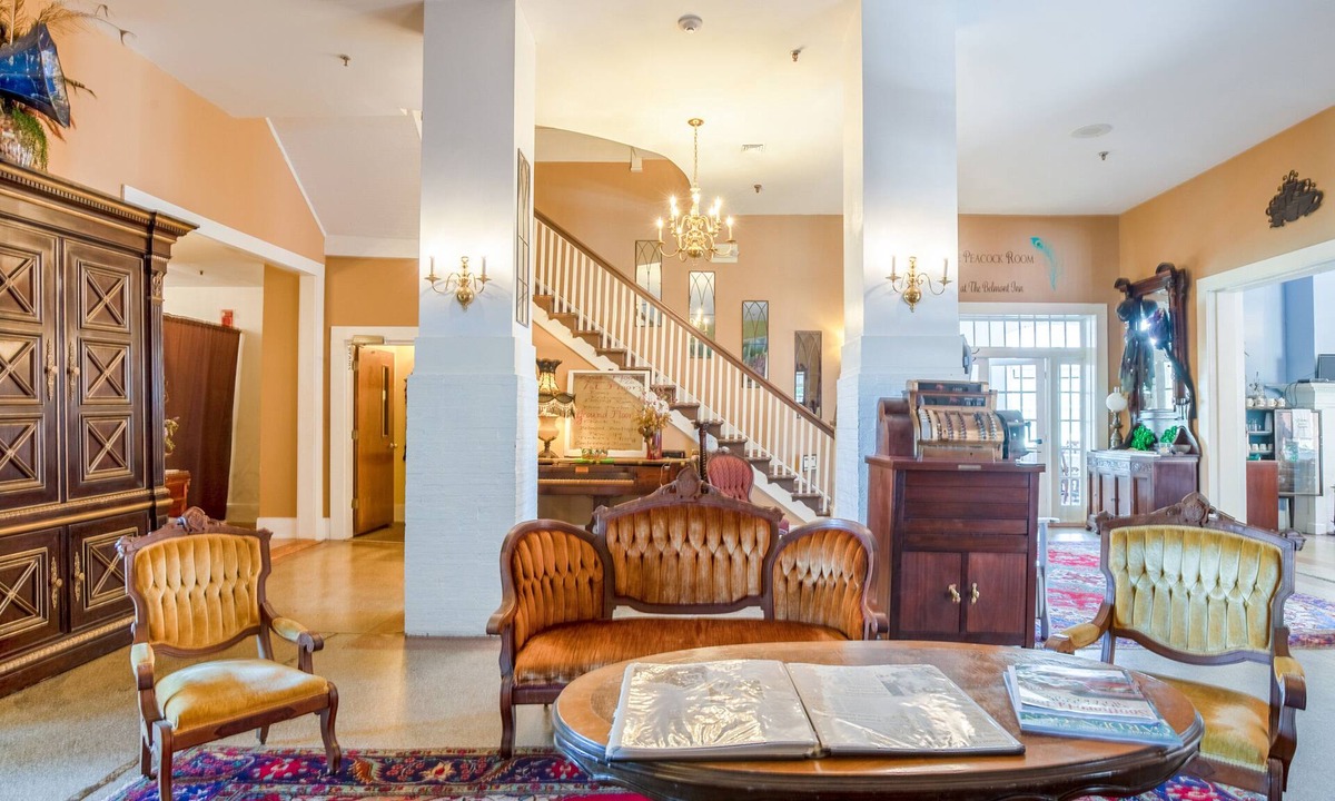 Abbeville Hotel | The Belmont Inn