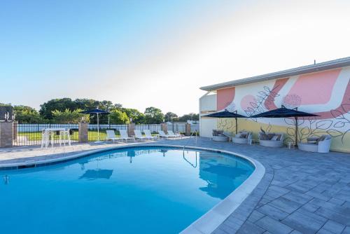 Shinnecock Hills Hotel | The Bentley Hotel Southampton