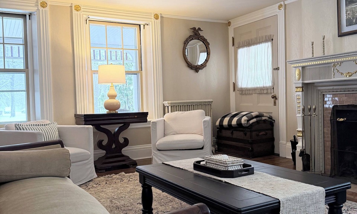 Great Barrington Bed & Breakfast | The Berkshire Mountain Inn