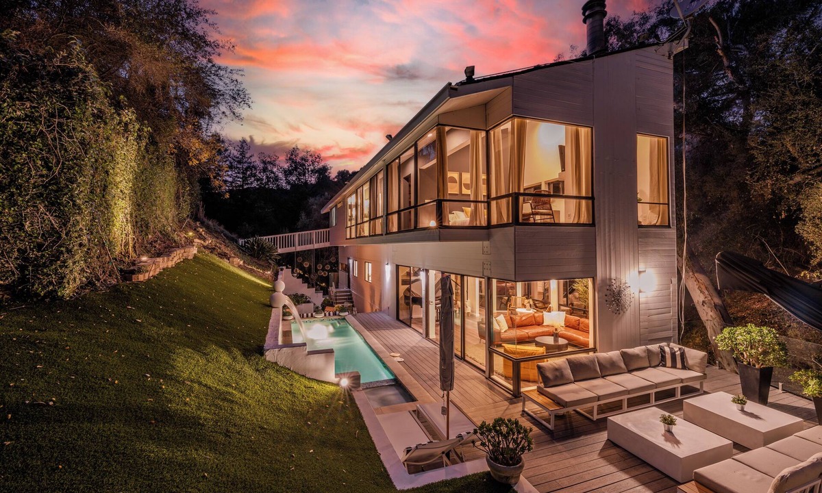 Beverly Glen Villa | The Beverly Hills Tree House
