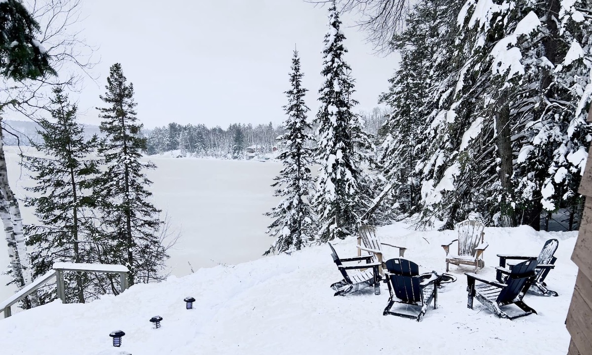 Lake St. Peter Cottage | The Birch: Cottage with Views on the Beautiful Lake Mckenzie