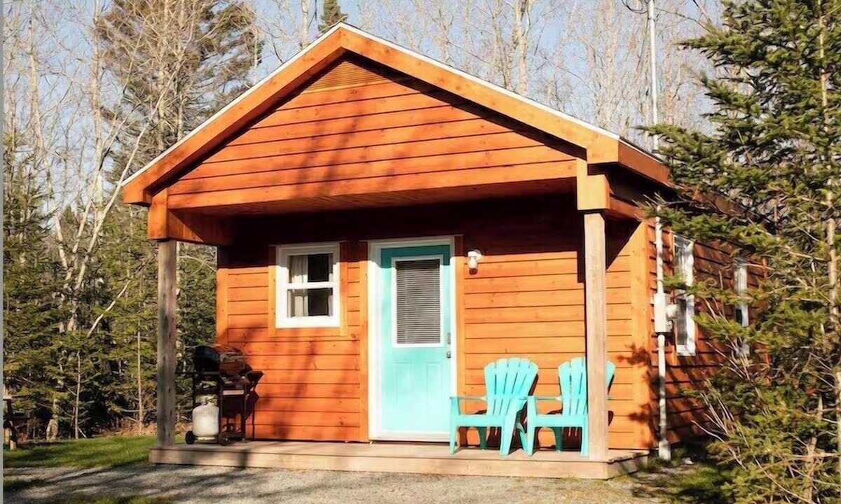 Halifax County Cottage | The Birch, West Porters Lake