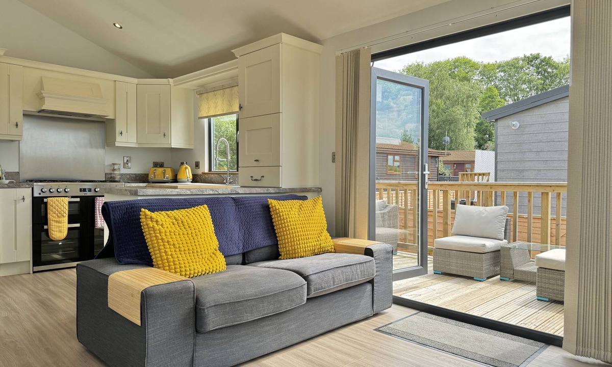 Strensall Cottage | The Birches - free Hot Tub.