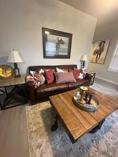 Clear Lake House | The Birchwood - At Twin Pines-Walk to the Lake!