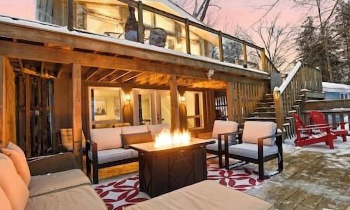 Roseneath Cottage | The Birds Nest - Waterfront - Hot tub - pool table