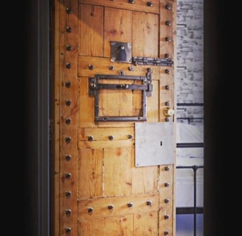 Winchester Hotel | The Black Hole