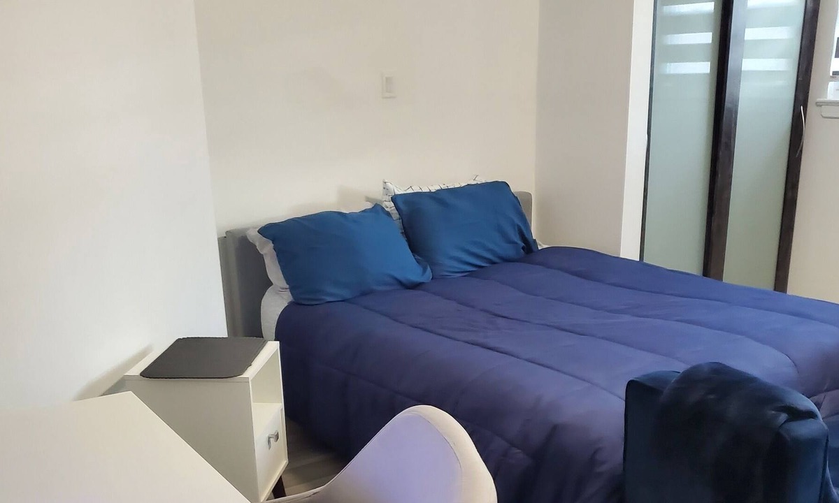 Amityville House | The Black & White House