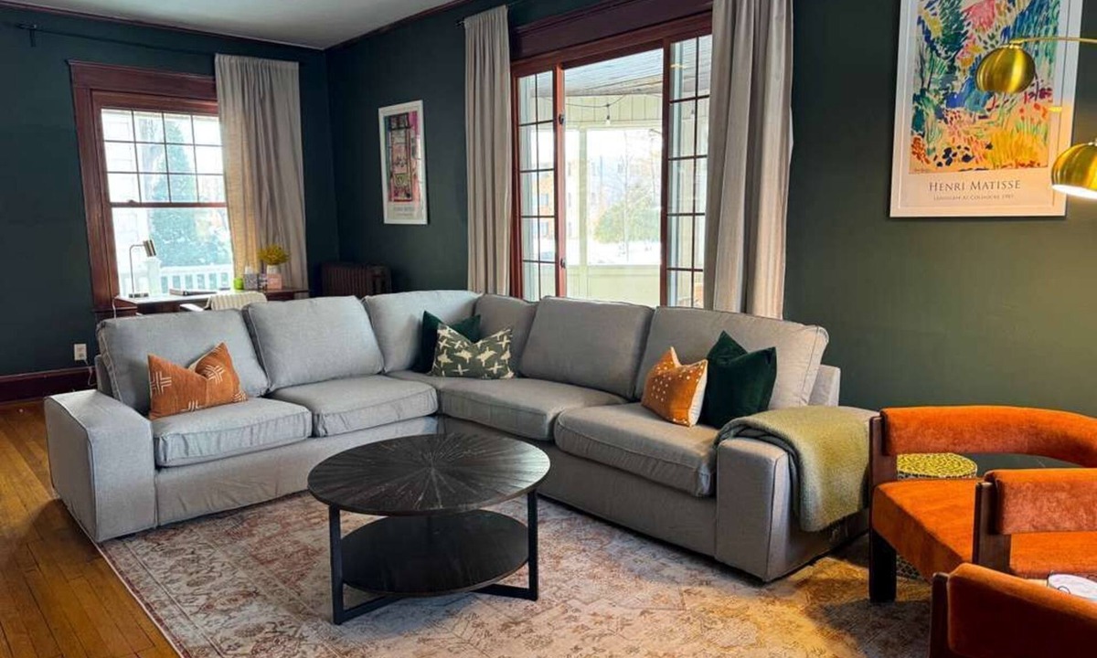 Whittier House | The Blais: Speakeasy Basement, 5 Mins To Downtown