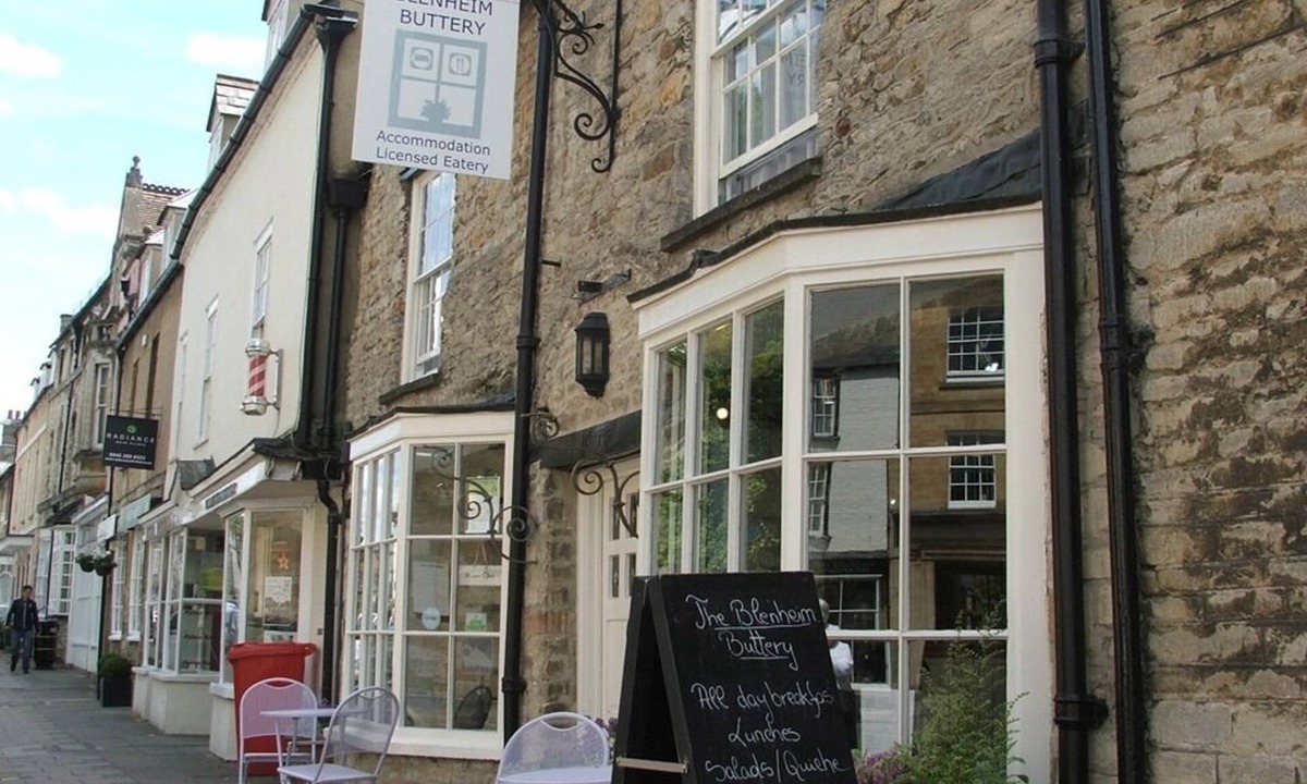 Woodstock House | The Blenheim Buttery