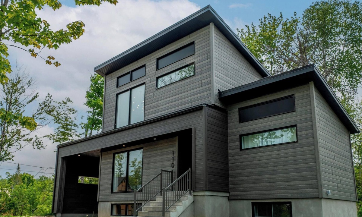 Saint Donat Ski Chalet | The Blomidon | BBQ & Fireplace | Workspace