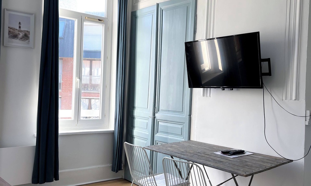Dunkerque Centre Apartment | The blue cocoon
