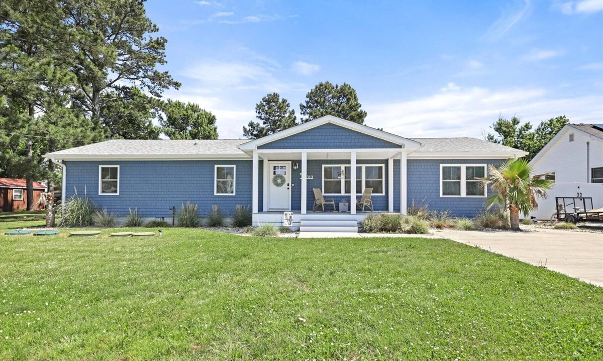 Deep Hole House | The Blue Crab by Seaside Vacations & Sales