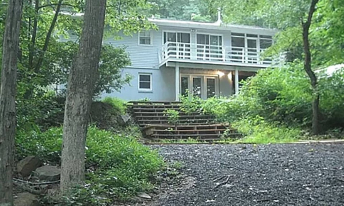 Linden Cottage | The Blue Dove