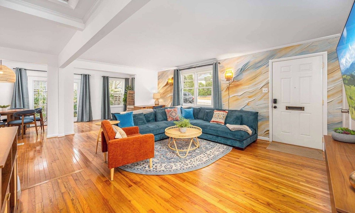 Carrboro House | The Blue Haven Bungalow
