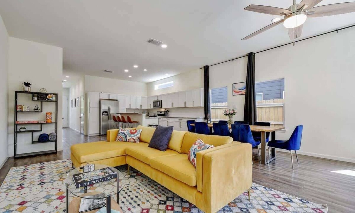 Denver Heights House | The Blue Lemon Haven