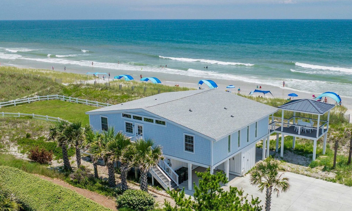 Shell Island House | The Blue Moon Cottage