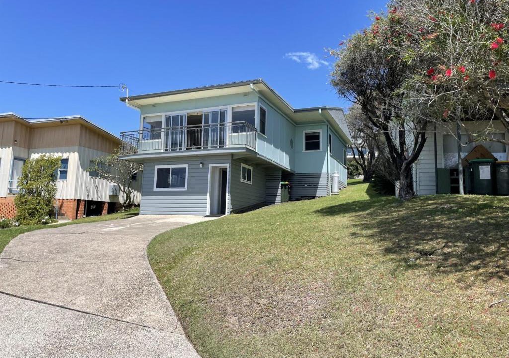 Black Head House | The Boat House