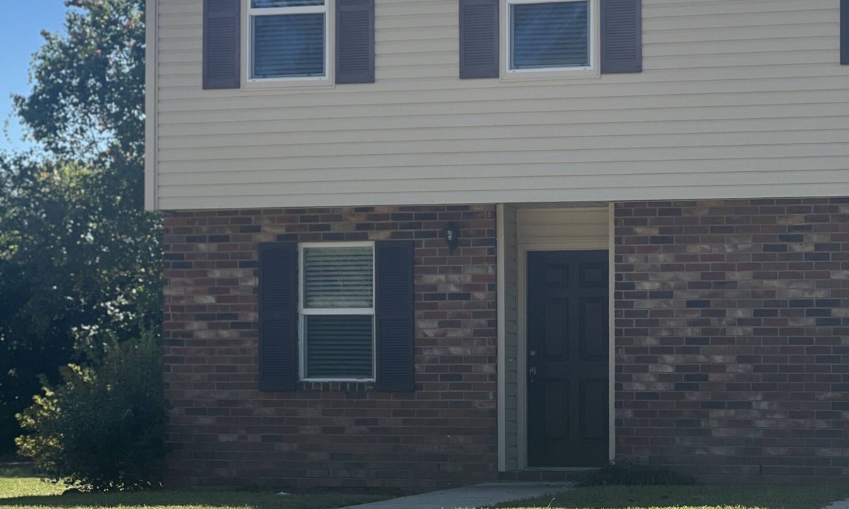 Gracewood Condo | The Bogie Condo