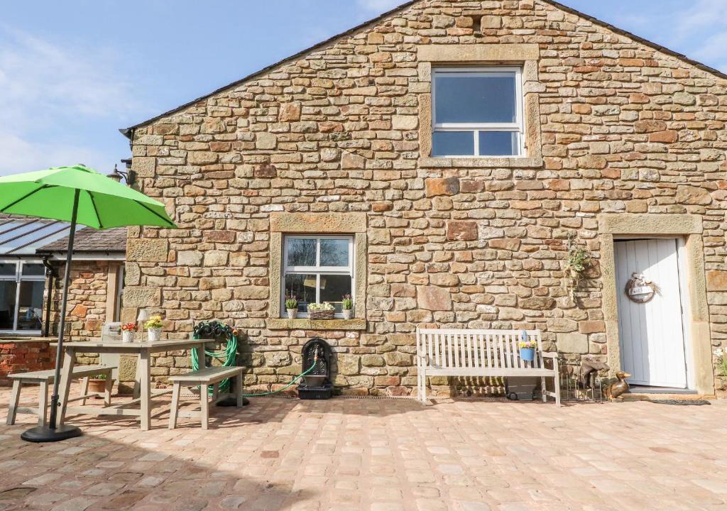 Higher Walton House | The Boot Room