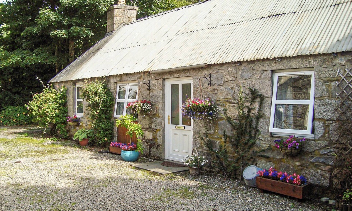 Grantown-on-Spey Cottage | The Bothy at Willowbank