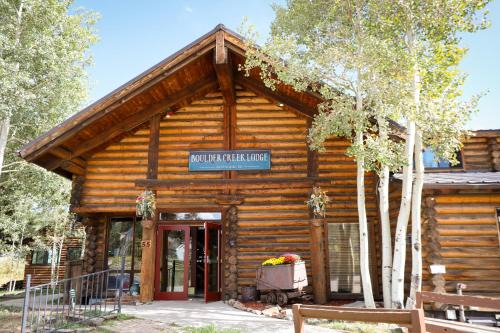 Nederland Hotel | The Boulder Creek Lodge