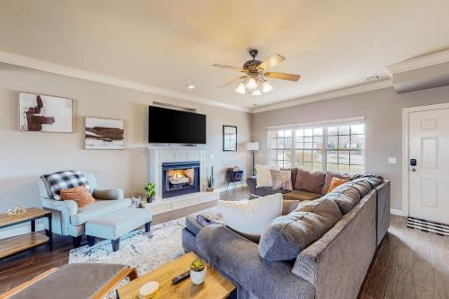 Bentonville House | The Brick Beauty on Cabriolet