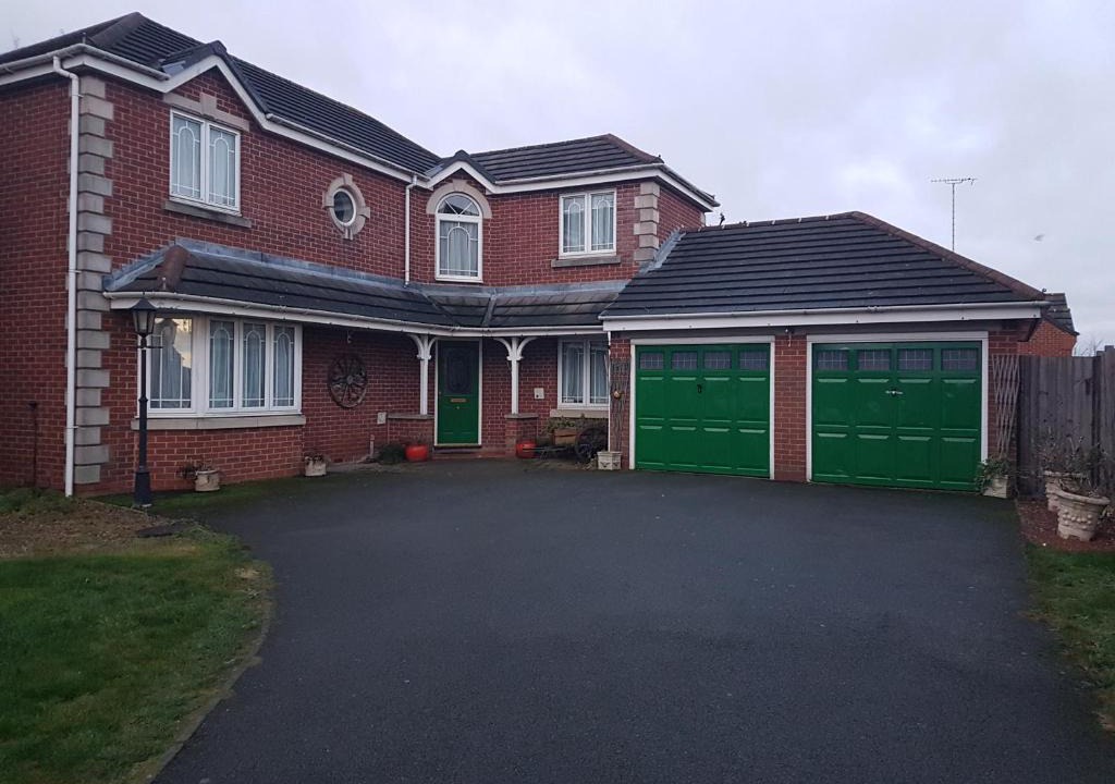 Church Gresley House | the brier house