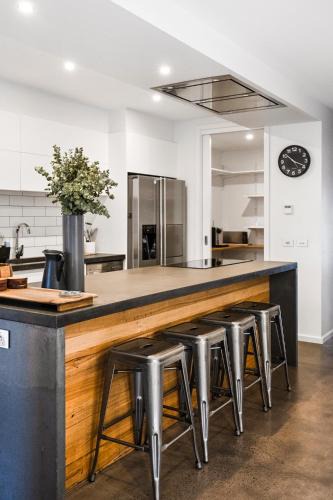 Bendigo Apartment | The Bright House