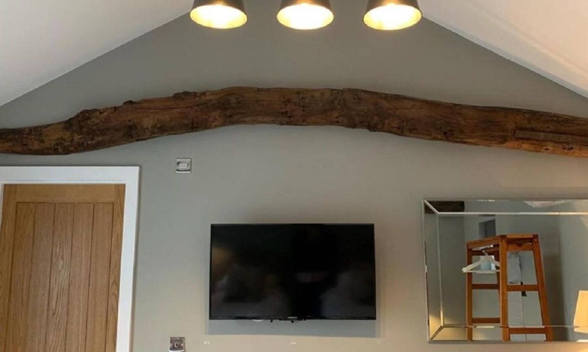 Meldreth Bed & Breakfast | The British Queen