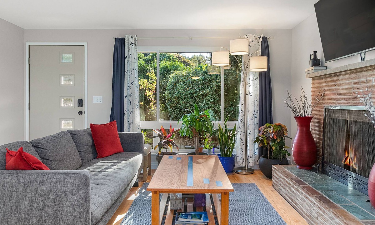 Olympic Hills Apartment | The Brock at Olympic Hills