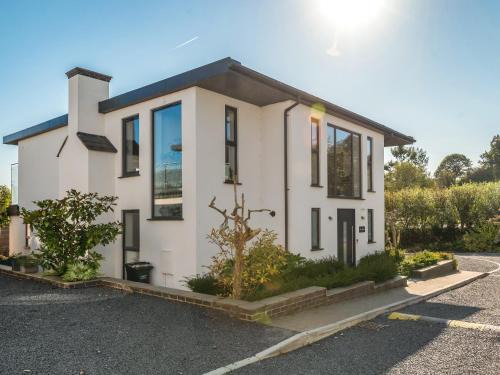 Cradley House | The Brook - Uk45836