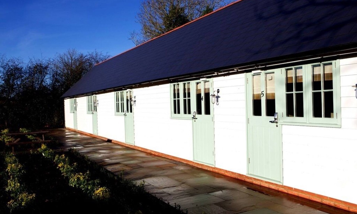 Rolvenden Bed & Breakfast | The Bull Inn Lodges