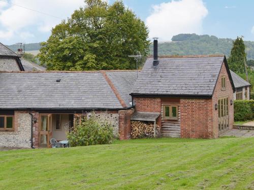 Compton House | The Bull Pen - 17320