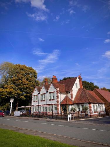 Ewhurst Hotel | The Bulls Head Inn