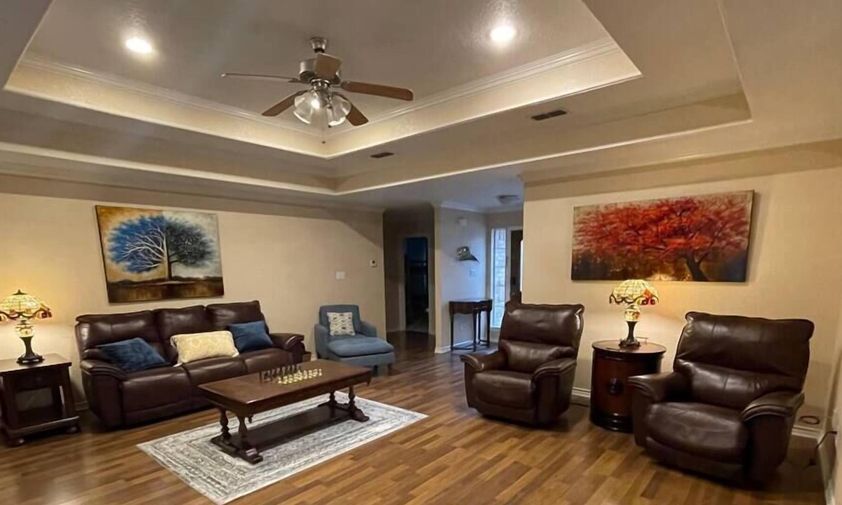 Bullard House | The Bungalow at Blackburn Bay