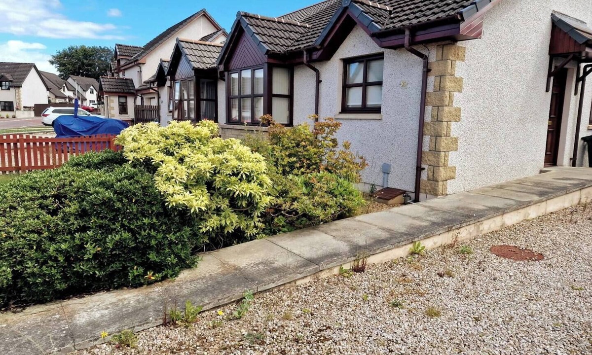 Forres House | The Bungalow