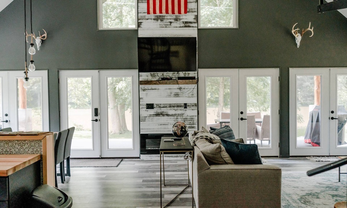 Hyner House | The Cabin at Slate Run