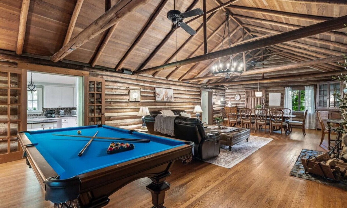 Old Irving Park Cabin | The Cabin - Fire Pit, Pool Table, Spacious