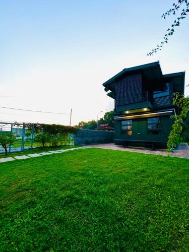 Kampung Badang House | The Cabin House