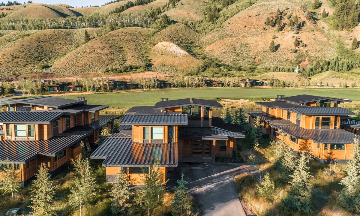 Hoback Junction Cabin | The Cabins At Snake River Sporting Club